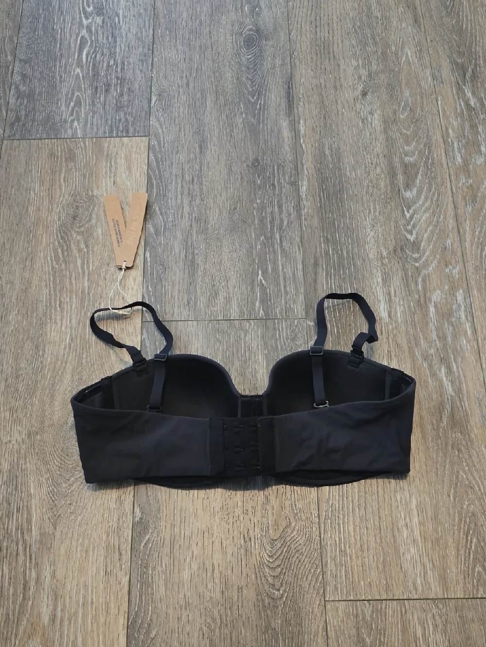 SKIMS Kim Kardashian Women's 36B Fits Everybody Strapless Bra New w/ Tags! - Picture 2 of 4